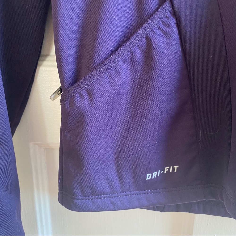 Nike Women’s Element Shield Jacket - Picture 7 of 8